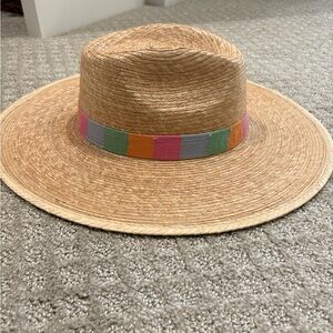 Sunshine Tienda hat in XS/S excellent condition.
